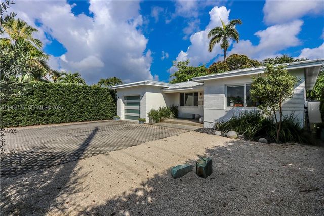 1523 Johnson St, Hollywood, FL 33020