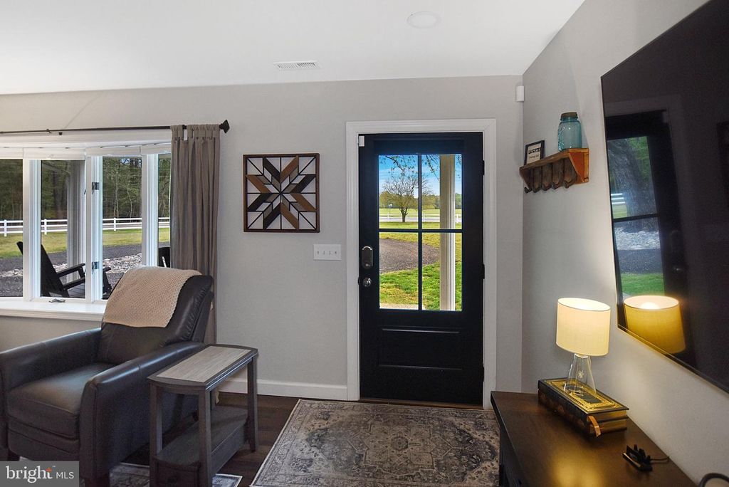 Image 21 of property listing at 27709 BRIGHT RD, Goldsboro, MD 21636