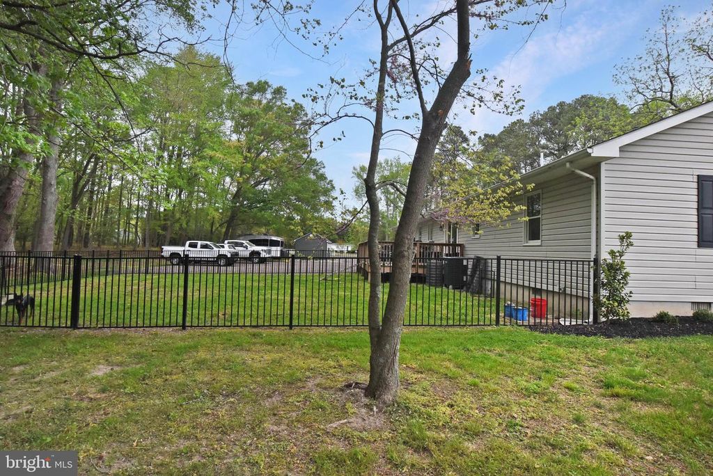 Image 38 of property listing at 27709 BRIGHT RD, Goldsboro, MD 21636