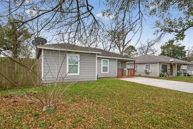 2510 Windsor Lane, Pasadena, TX 77506