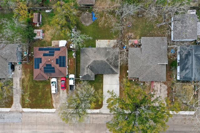 2510 Windsor Lane, Pasadena, TX 77506