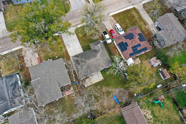 2510 Windsor Lane, Pasadena, TX 77506