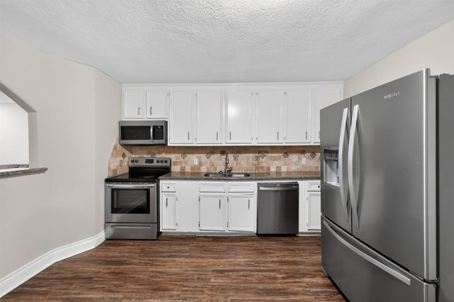 2510 Windsor Lane, Pasadena, TX 77506