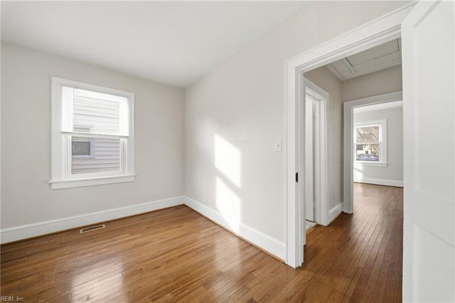 121 E Chester ST, Norfolk, VA 23503