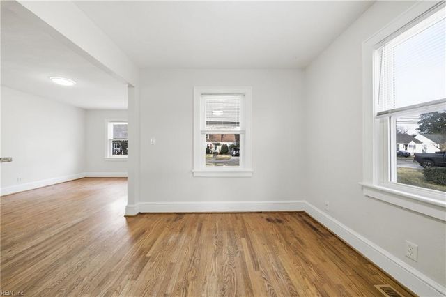 121 E Chester ST, Norfolk, VA 23503