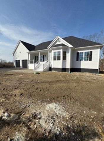 1 Springhill Rd, Dartmouth, MA 02747