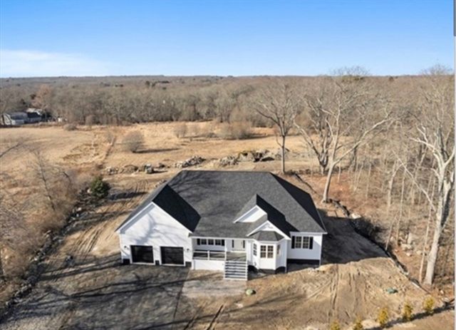 1 Springhill Rd, Dartmouth, MA 02747