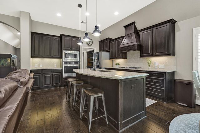 10111 Gentle River Way, Missouri City, TX 77459