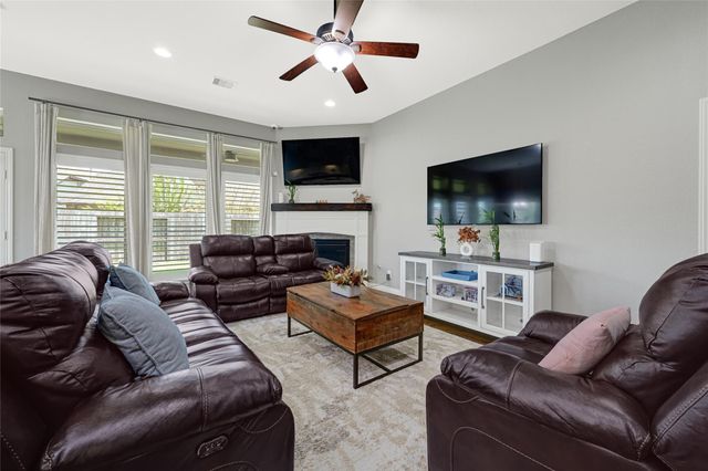 10111 Gentle River Way, Missouri City, TX 77459