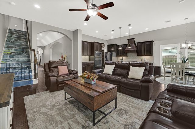 10111 Gentle River Way, Missouri City, TX 77459