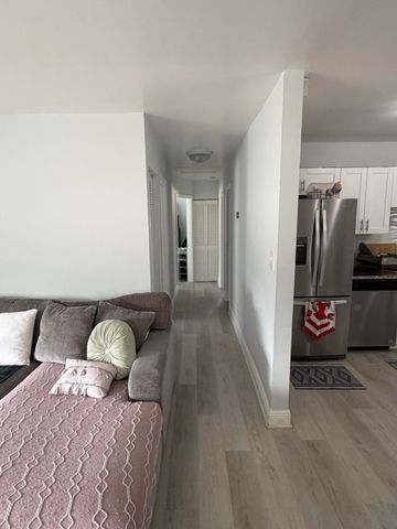 420 NW 7th Terrace, Pompano Beach, FL 33060