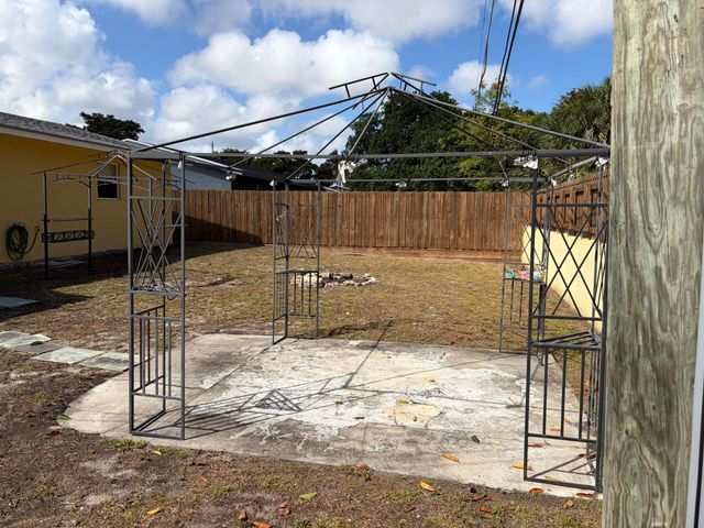 420 NW 7th Terrace, Pompano Beach, FL 33060