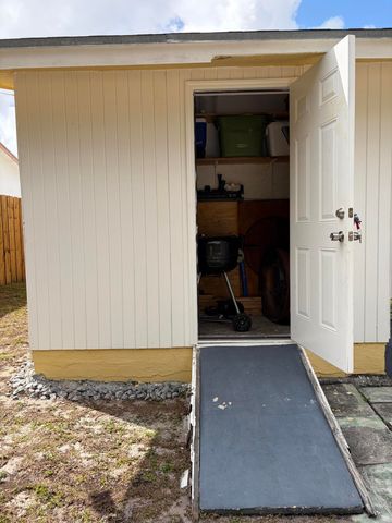 420 NW 7th Terrace, Pompano Beach, FL 33060