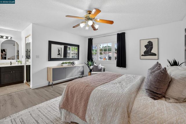 4310 4310 Foothill Way, Pittsburg, CA 94565