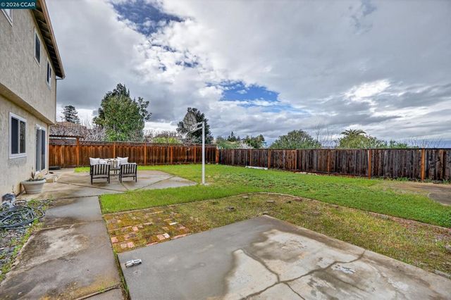 4310 4310 Foothill Way, Pittsburg, CA 94565