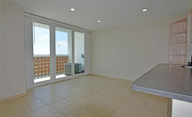 4015 BAYSHORE BOULEVARD 17F, Tampa, FL 33611
