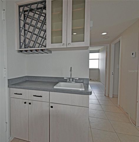4015 BAYSHORE BOULEVARD 17F, Tampa, FL 33611