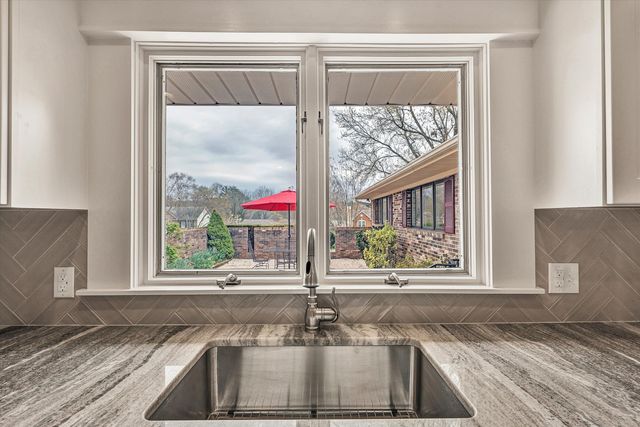 4925 Grape Tree LN, Roanoke, VA 24018