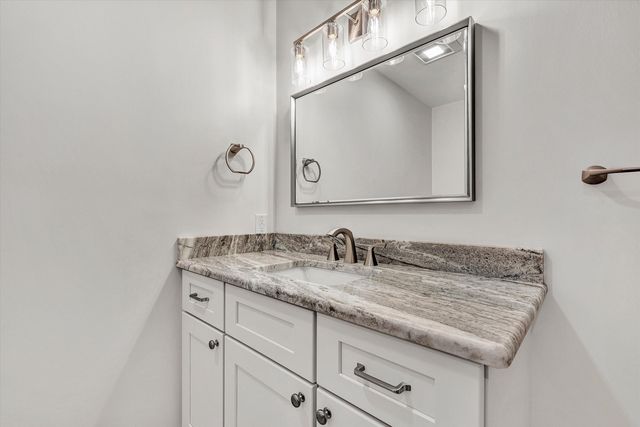 4925 Grape Tree LN, Roanoke, VA 24018