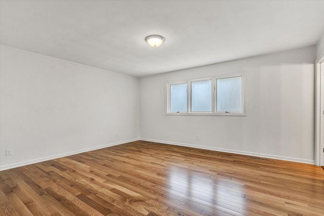 4925 Grape Tree LN, Roanoke, VA 24018