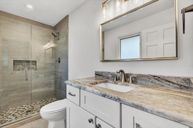 4925 Grape Tree LN, Roanoke, VA 24018