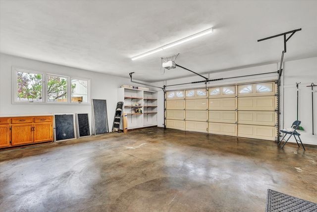 4925 Grape Tree LN, Roanoke, VA 24018