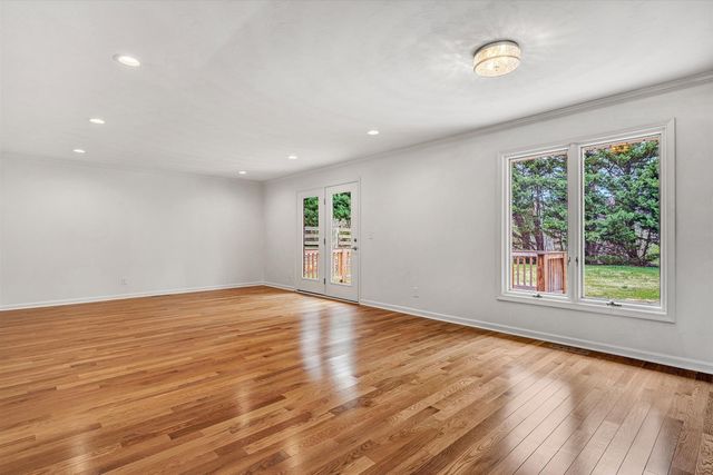 4925 Grape Tree LN, Roanoke, VA 24018