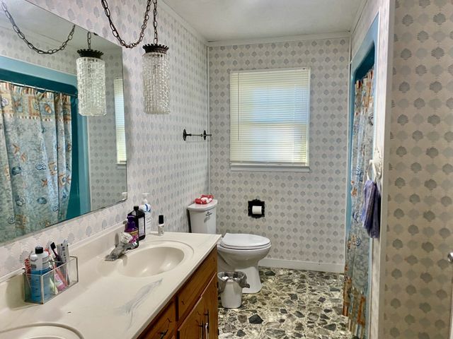 5060 Shelbyville Rd, Mcminnville, TN 37110
