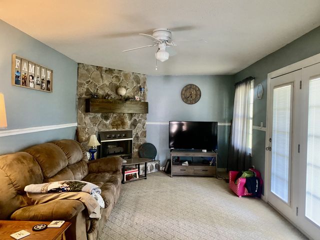 5060 Shelbyville Rd, Mcminnville, TN 37110