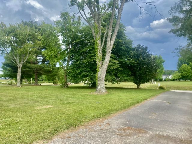 5060 Shelbyville Rd, Mcminnville, TN 37110