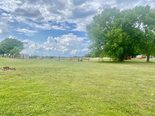 5060 Shelbyville Rd, Mcminnville, TN 37110