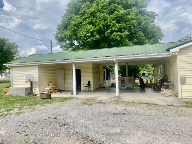 5060 Shelbyville Rd, Mcminnville, TN 37110
