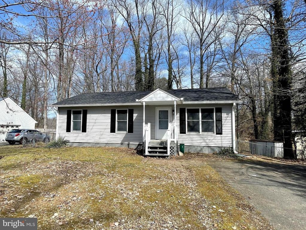 8264 SYCAMORE RD, Lusby, MD 20657