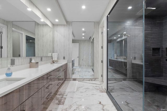 202 W Berry St Ste 740, Fort Wayne, IN 46802