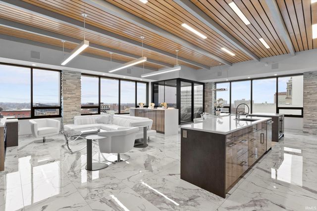 202 W Berry St Ste 740, Fort Wayne, IN 46802