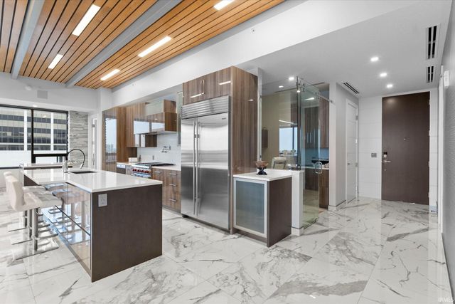 202 W Berry St Ste 740, Fort Wayne, IN 46802