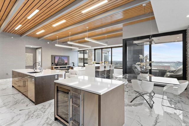 202 W Berry St Ste 740, Fort Wayne, IN 46802