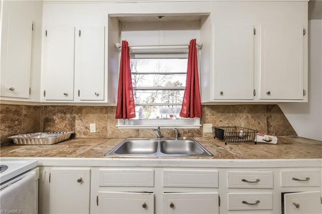 238 Bond Street, Winston-salem, NC 27127