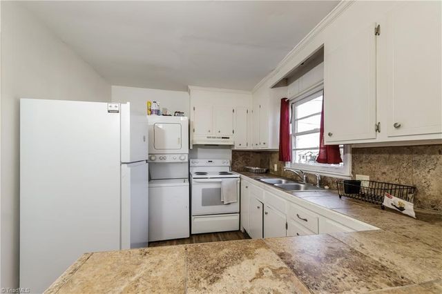 238 Bond Street, Winston-salem, NC 27127