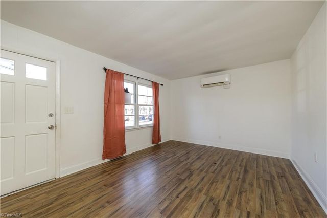 238 Bond Street, Winston-salem, NC 27127