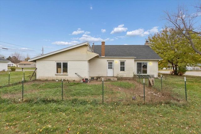 2320 King Street, Janesville, WI 53546