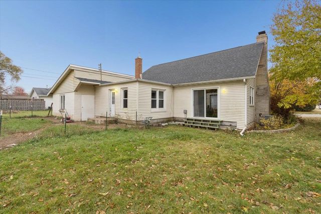 2320 King Street, Janesville, WI 53546