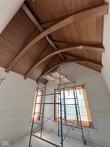 8313 Keeneland Road, Zionsville, IN 46077