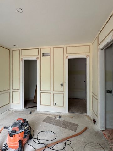 8313 Keeneland Road, Zionsville, IN 46077