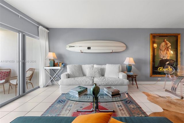 3 Island Ave 09L, Miami Beach, FL 33139