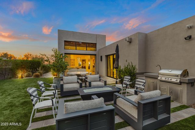 5841 N ECHO CANYON Circle, Phoenix, AZ 85018