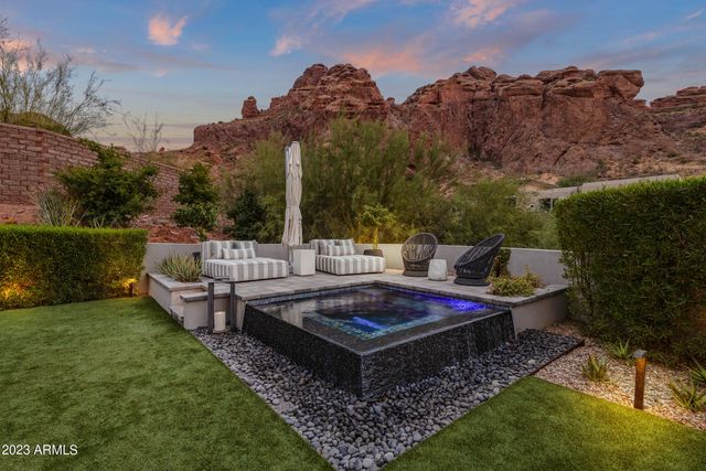 5841 N ECHO CANYON Circle, Phoenix, AZ 85018