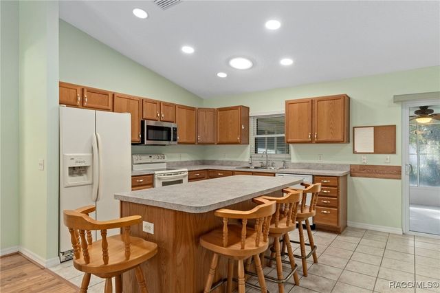 3250 E Rogers Street, Inverness, FL 34453