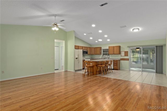 3250 E Rogers Street, Inverness, FL 34453