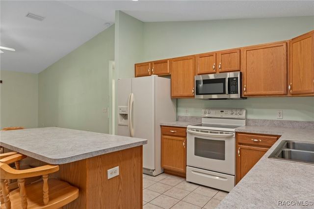 3250 E Rogers Street, Inverness, FL 34453